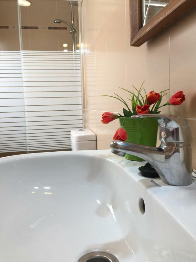 Apartamento Cuarto Real De Santo Domingo กรานาดา ภายนอก รูปภาพ
